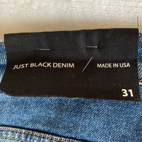 Just Black Denim High Rise Vintage Straight Leg Raw Hem MP&Co. Boutique NWT 31 - Picture 8 of 16
